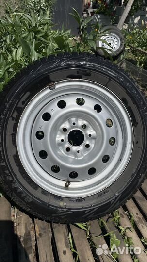 Bridgestone Blizzak Revo GZ 185/60 R14 82S