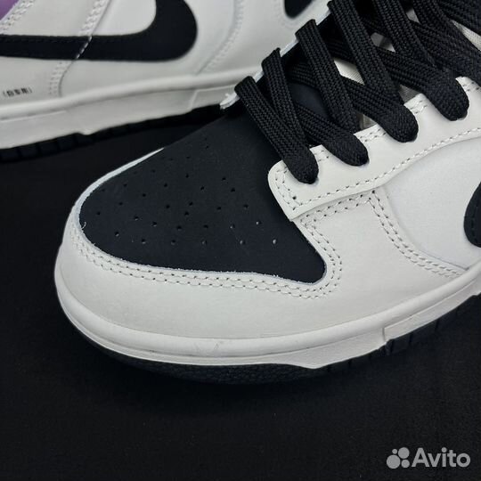 Кроссовки Nike SB Dunk Low Toyota AE86