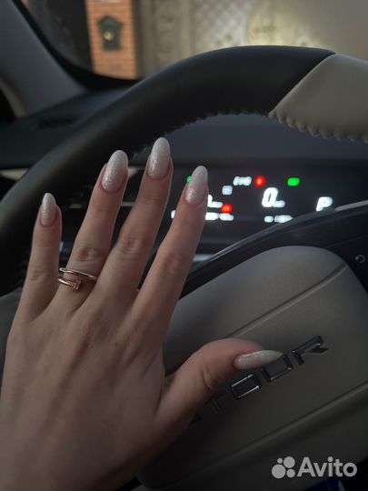 Мастер маникюра