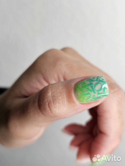 Маникюр с покрытием гель лак, наращивание