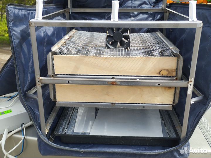 Инкубатор бытовой тгб-210