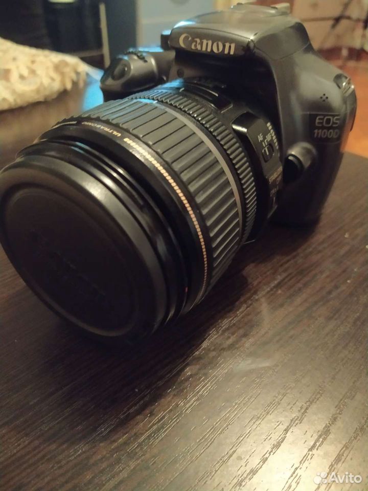 Canon eos 1100d