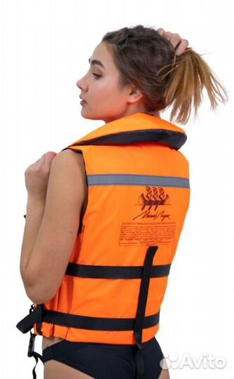 Спасательный жилет размер М 50-60кг