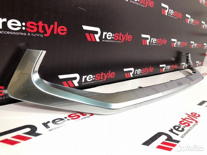 Нижний молдинг решетки Lexus LX450d с16г TRD S2472