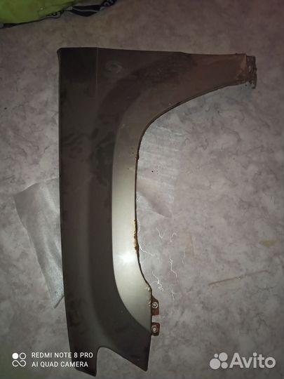 Крыло переднее левое jeep grand cherokee wk1 2005г