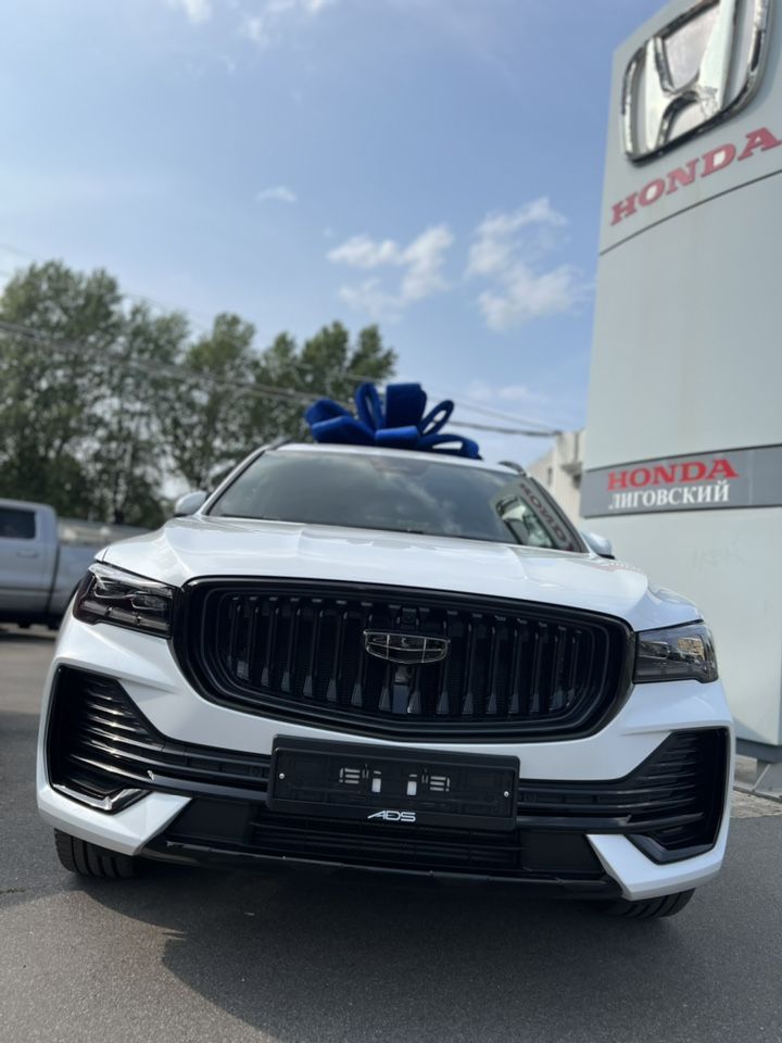 Geely Monjaro: фото владельца