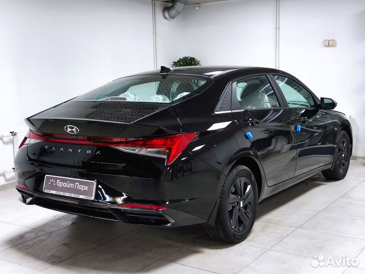 Hyundai Elantra 1.6 AT, 2023