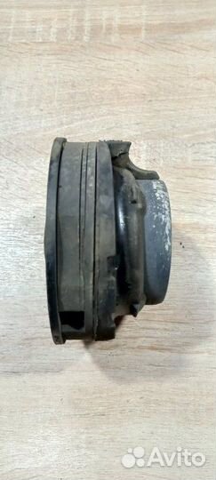 Опора пружины задняя Mercedes-Benz Ml-Class Ml320