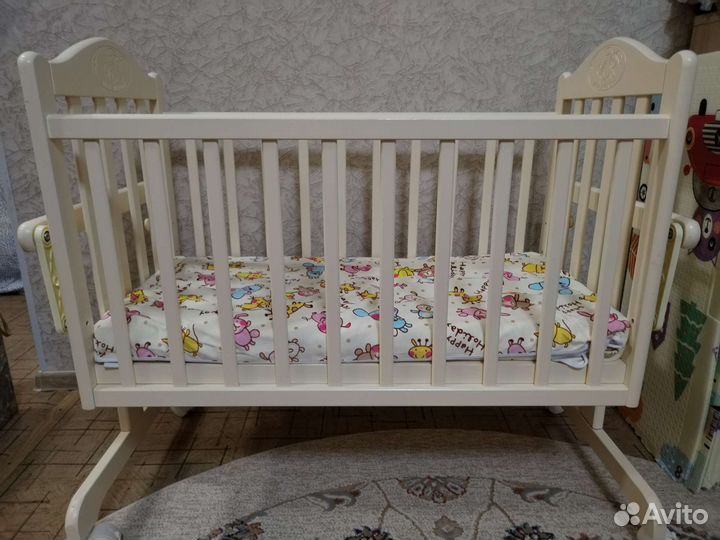 Детская кроватка маятник колыбель