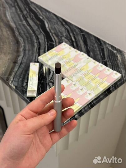 Бальзам для губ clinique