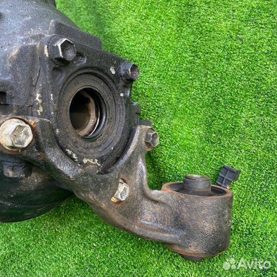 Редуктор передний Suzuki Escudo/ Grand Vitara