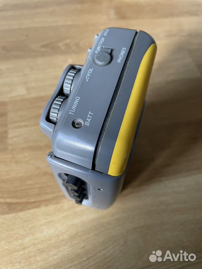 Кассетный плеер sony walkman sports wm-fs191