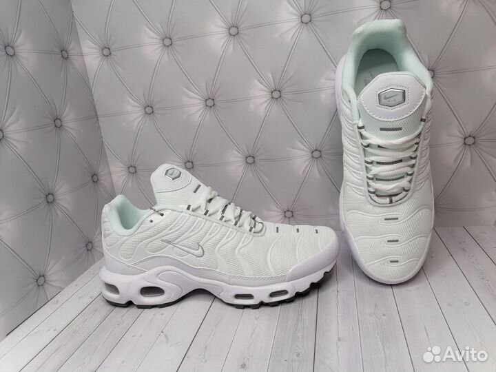 Кроссовки Nike air Max TN plus