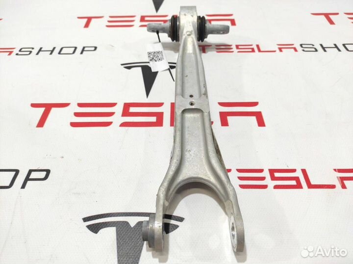 Рычаг задний Tesla Model X рест. 2022 1420452-00-D
