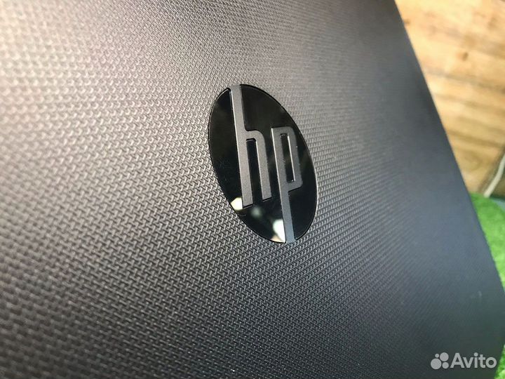 Ноутбук игровой 17-ка Hp A9-9420/Ram8GB
