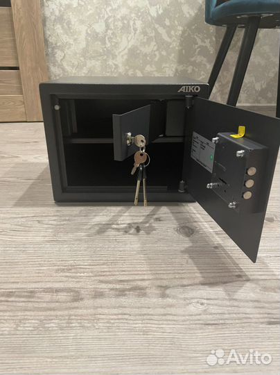 Оружейный сейф