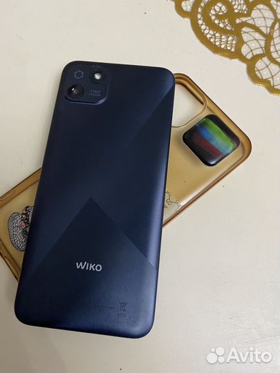 Wiko 10