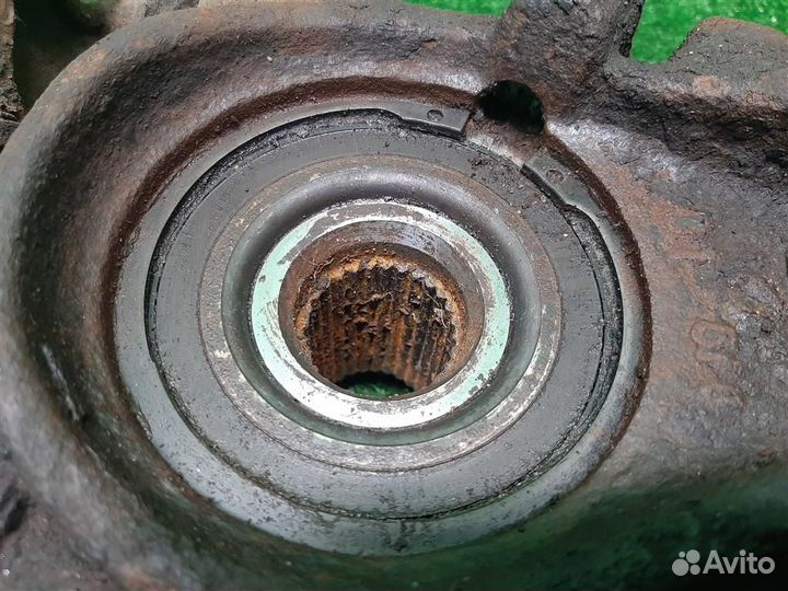 Кулак передний левый Peugeot 407 (6E) 2007