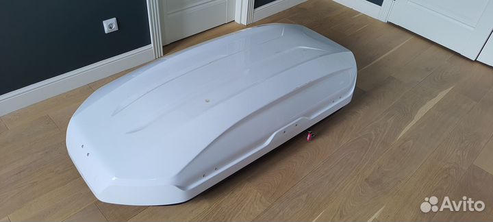 Автобокс Lux на крышу. 450 литров