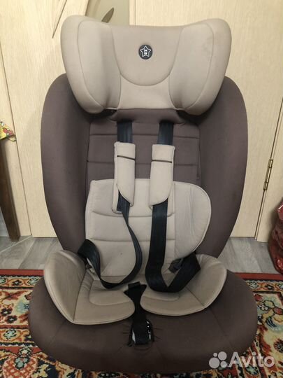 Детское автокресло для детей старше 9 месяцев