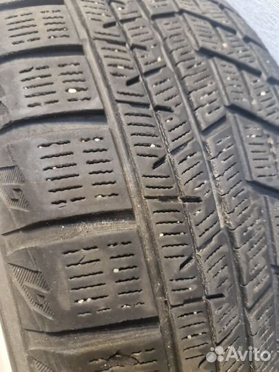Yokohama Ice Guard IG60 215/60 R16 95Q