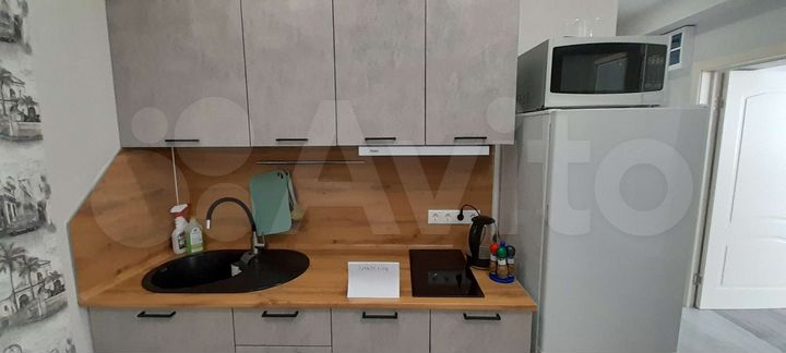 2-к. квартира, 40 м², 1/3 эт.