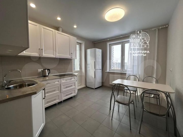 1-к. квартира, 42,8 м², 10/24 эт.