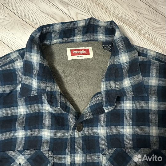 Рубашка wrangler S 46 на флисе