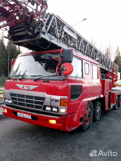 Автовышка аренда 10,45 метров. Услуги