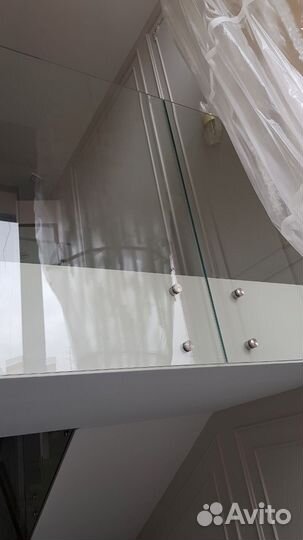 Стеклянные перила, оргаждения