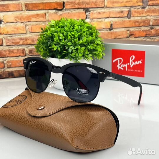 Солнцезащитные очки Ray Ban