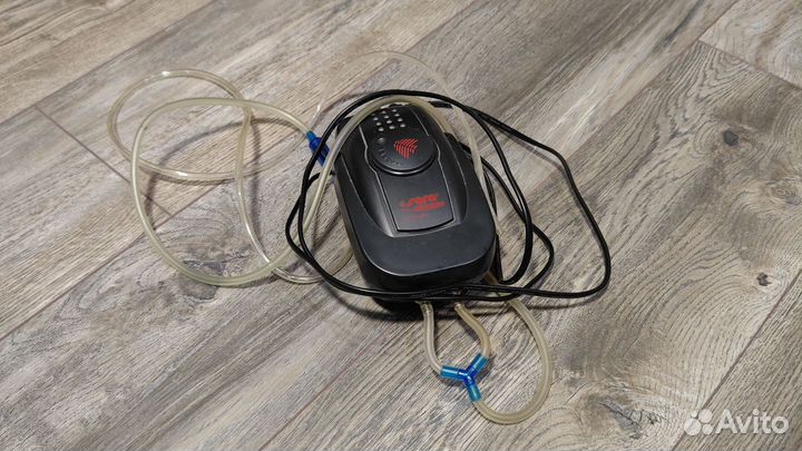 Компрессор Sera Air 275 Plus