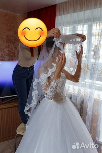 Свадебное платье