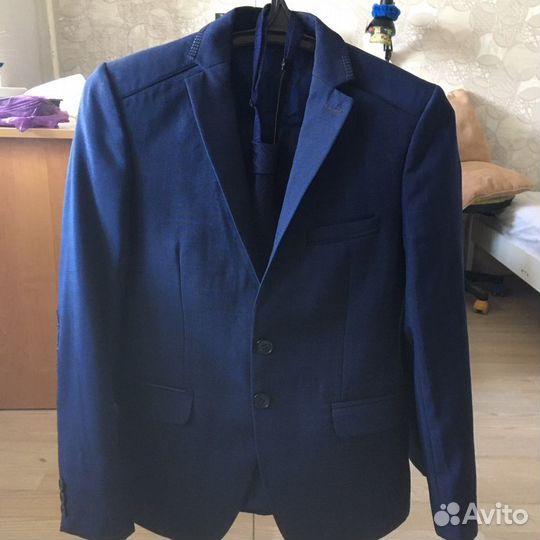 Школьный костюм