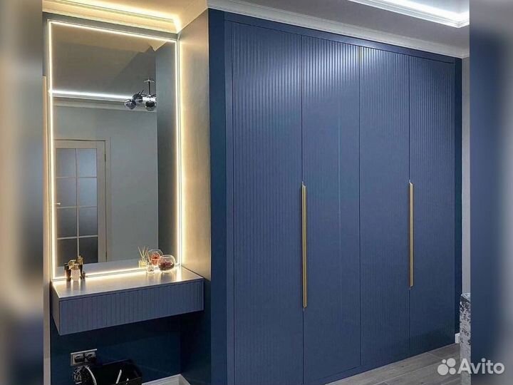 Прихожая в стиле лофт