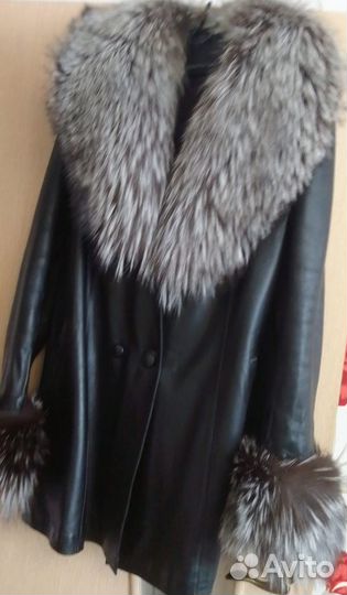 Куртка женская с натуральным мехом, р.52/54