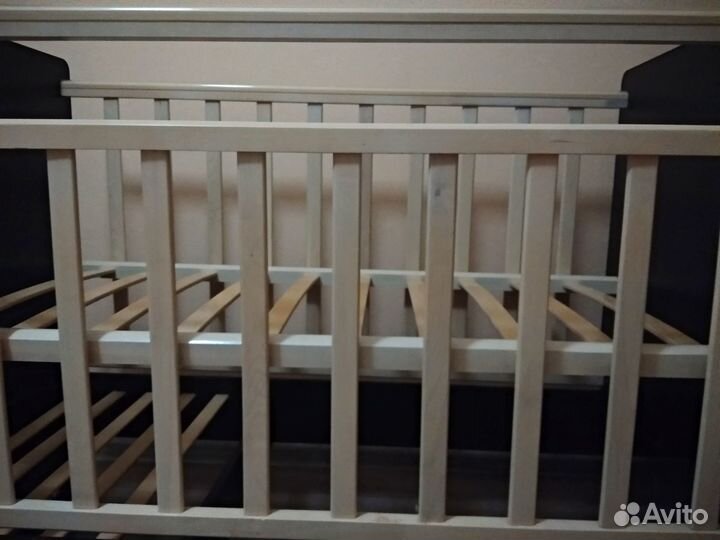 Детская кроватка трансформер с маятником