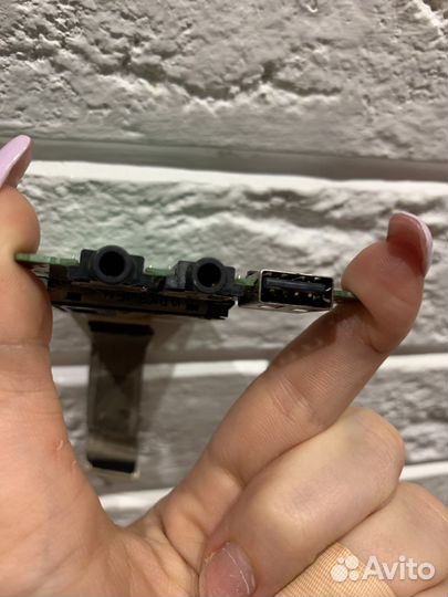 Плата USB и audio + cardreader Lenovo b560