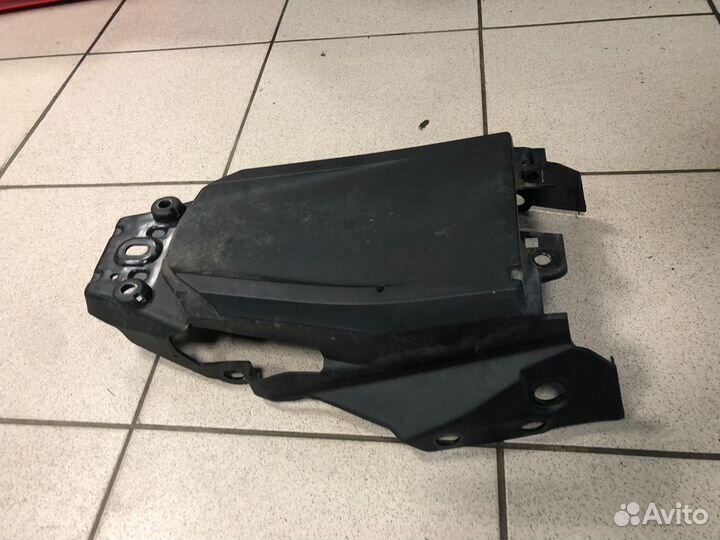 Подкрылок KTM Duke 390 2019