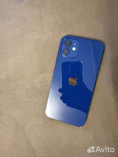 iPhone 12, 64 ГБ