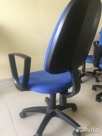 Гантели(5кг), борцовки(41), компьютерные кресла