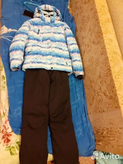 Горнолыжный костюм