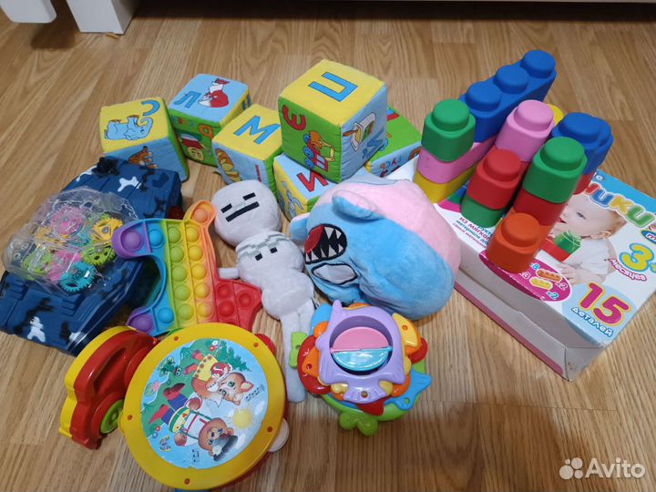 Игрушки пакетом для мальчика