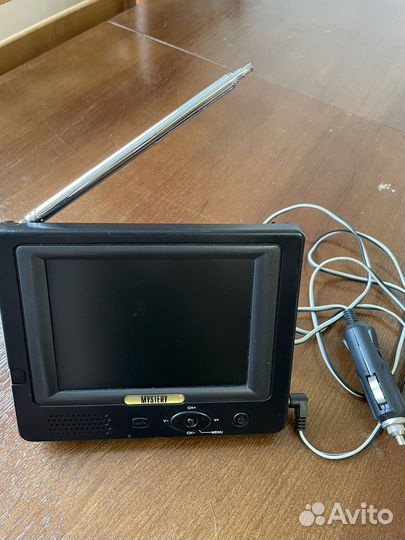 Портативный телевизор для автомобиля