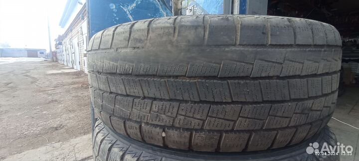 Goform W705 215/60 R16