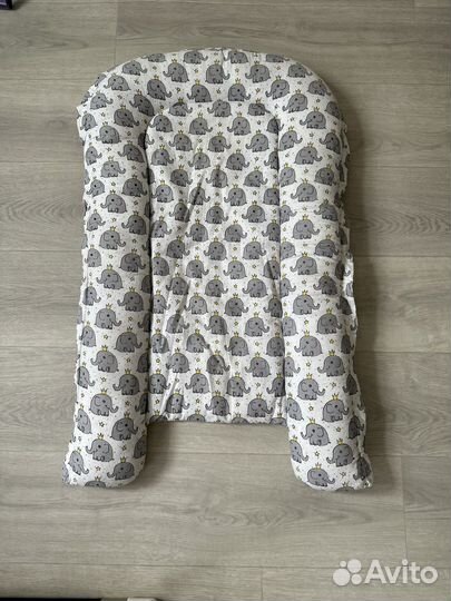 Кокон для новорожденных с подушечкой