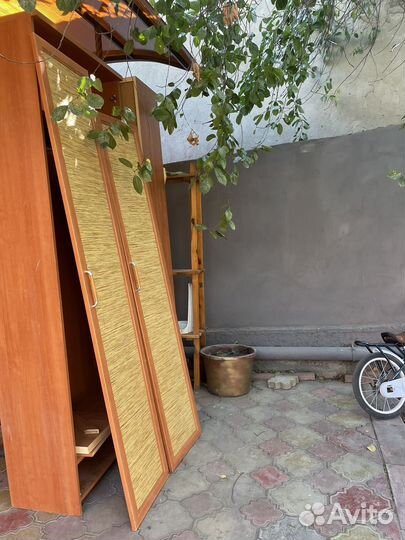 Шкаф в прихожую