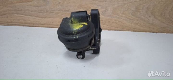 Дроссельная заслонка Renault Laguna 2 G9T 2.2