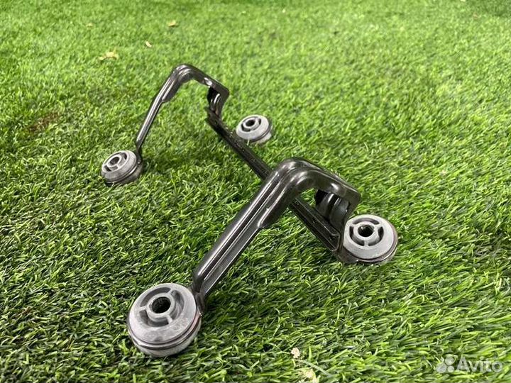 Кронштейн корпуса воздушного фильтра Bmw X5 E70