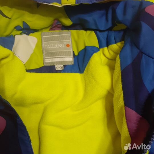 Куртка для девочки рост 122,носили один сезон